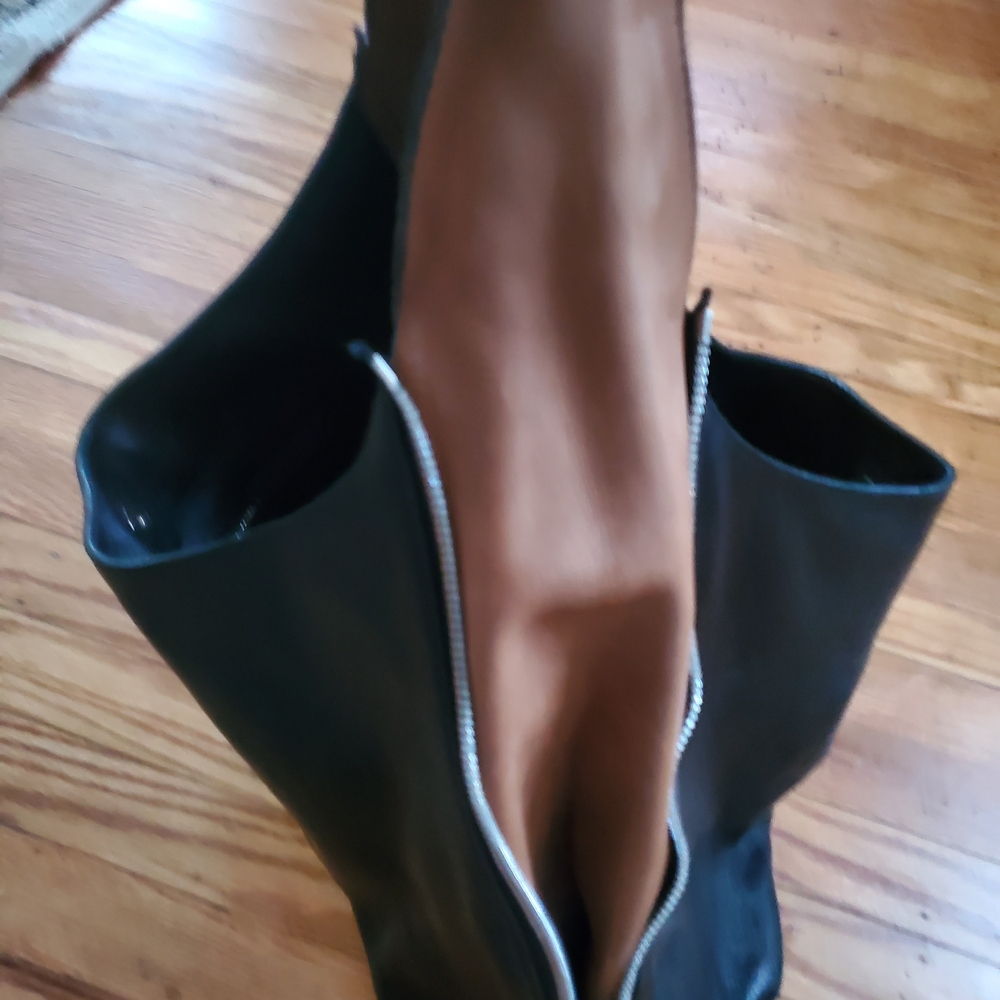 Marni ITALY Authentic  Black and Brown Leather Hobo Bag - Picture 9 of 16